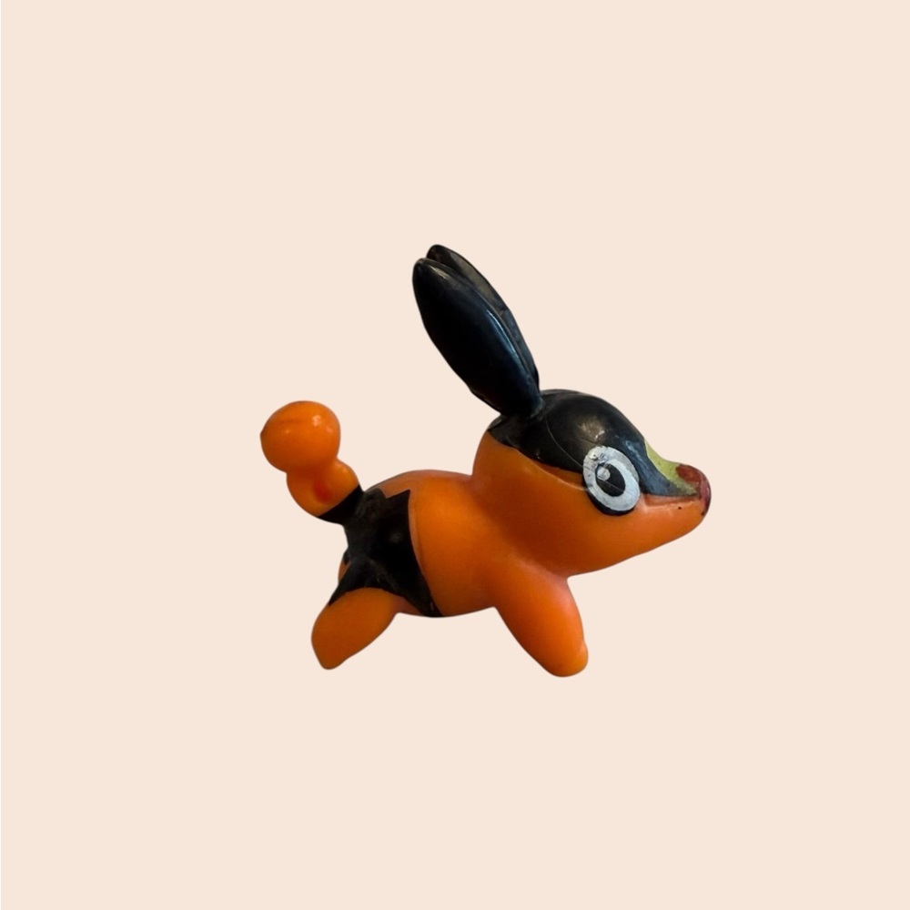 Pokemon Tepig Mini Figure